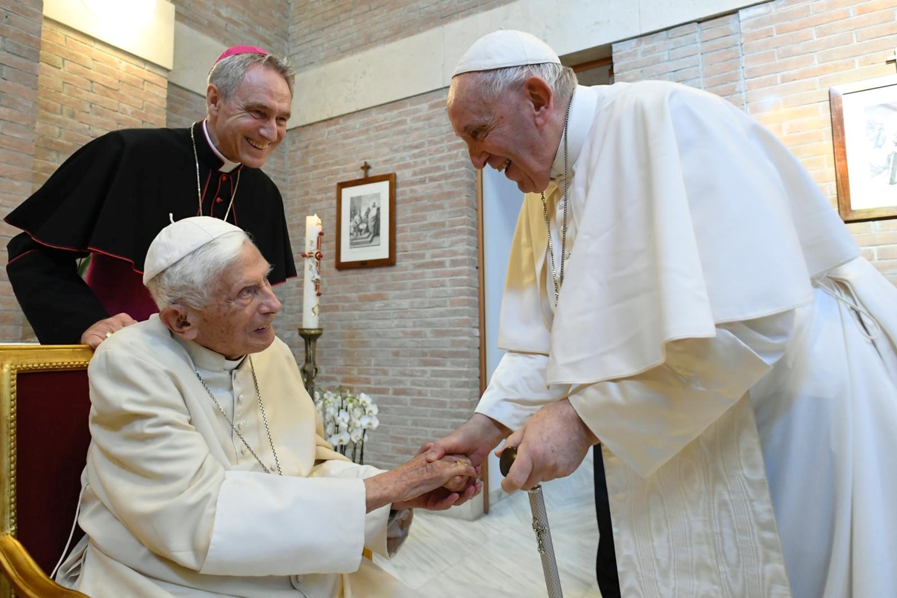 Pope requests prayers for 'very ill' ex-pontiff Benedict