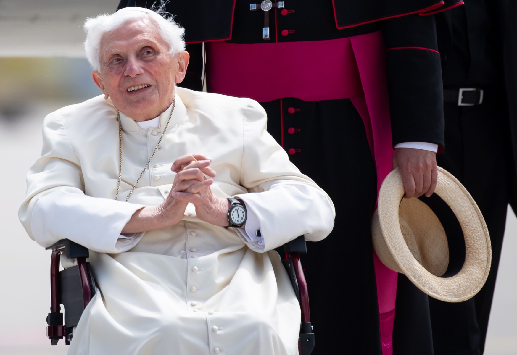 Ex-pope Benedict's health worsening, says Vatican