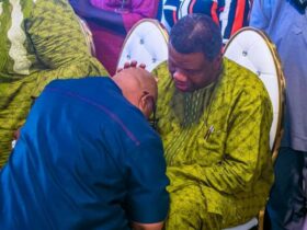 PHOTOS: Pastor Adeboye anoints Ademola Adeleke