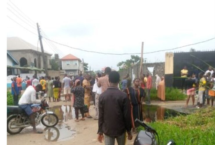Mob razes Lagos church after labourer died in soakaway